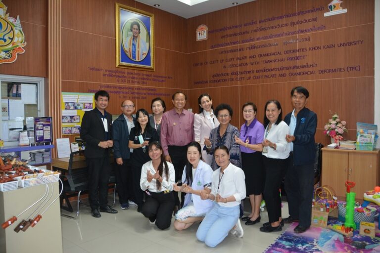 LINE_ALBUM_ประชุมมูลนิธิ_๒๔๐๕๒๗_1