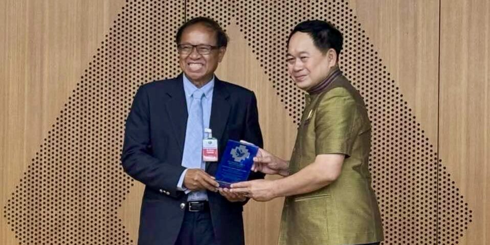 FF266D88-3AB5-4E5D-BA95-67C5B8937D96