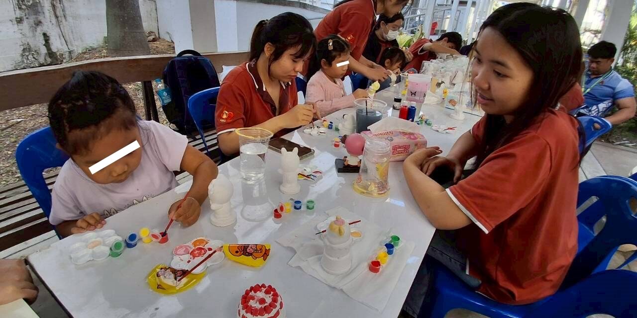 LINE_ALBUM_cleft clinic 13269_260213_2